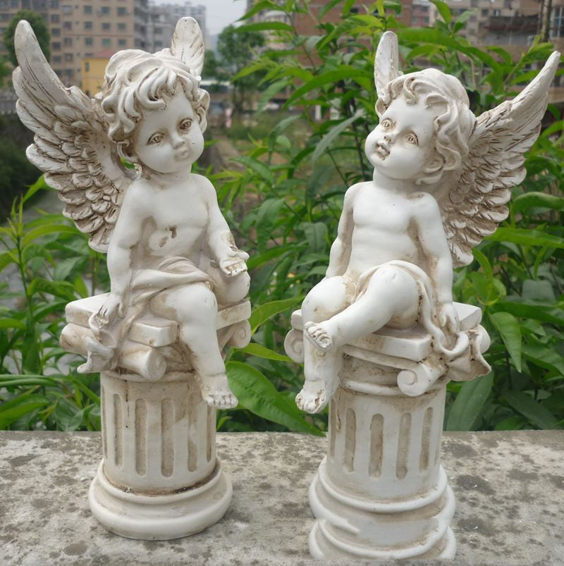 Creative retro distressed resin crafts Cupid angel candle holder