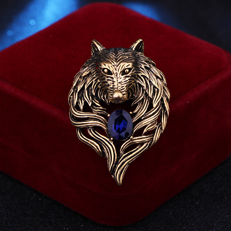 Retro Domineering Wolf Brooch Male Personality