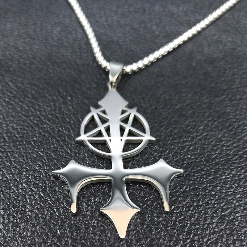 Collier gothique, symbole de l'étoile Satan à cinq branches