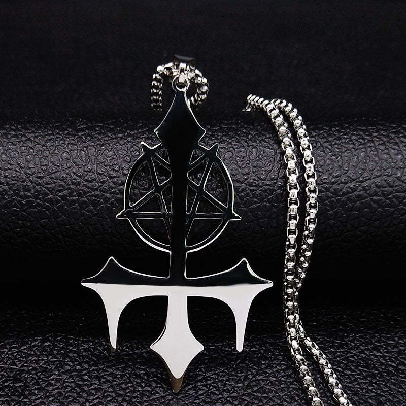 Collier gothique, symbole de l'étoile Satan à cinq branches