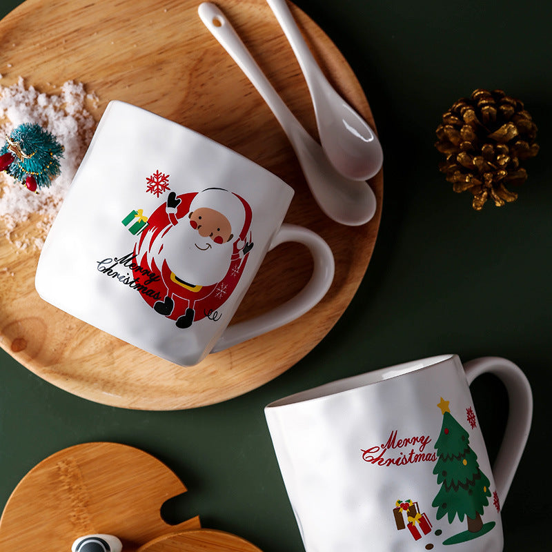 Ceramic Mug With Wooden Lid And Spoon