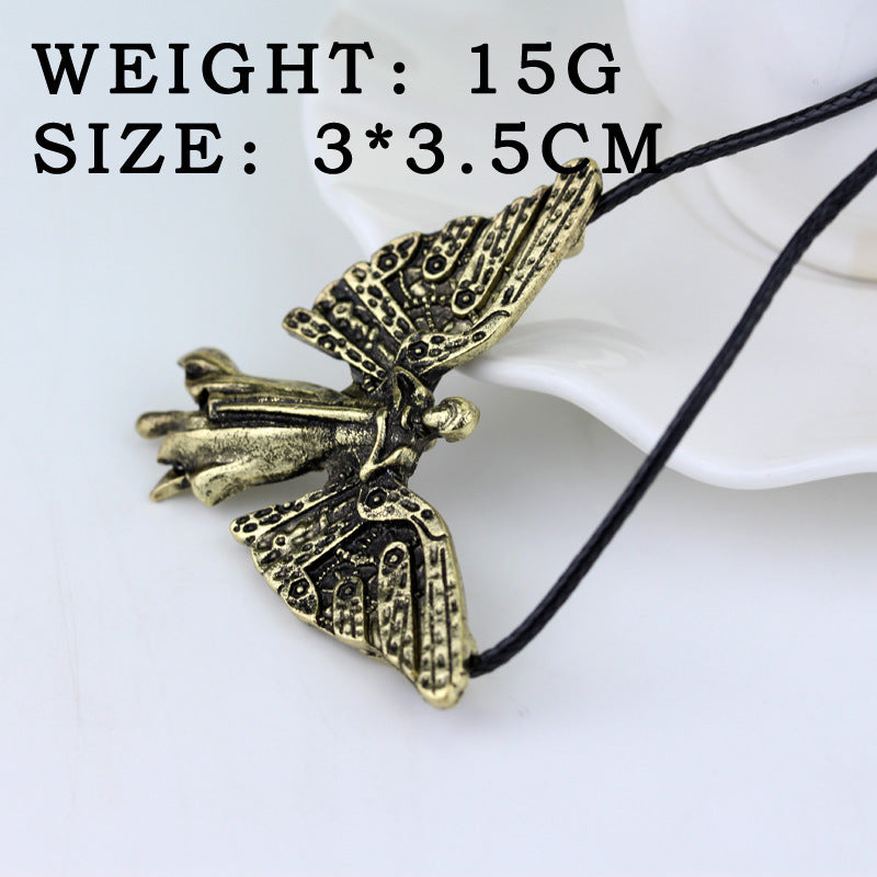 Squelettique Ville Collier Pendentif Avec Des Ailes D'ange