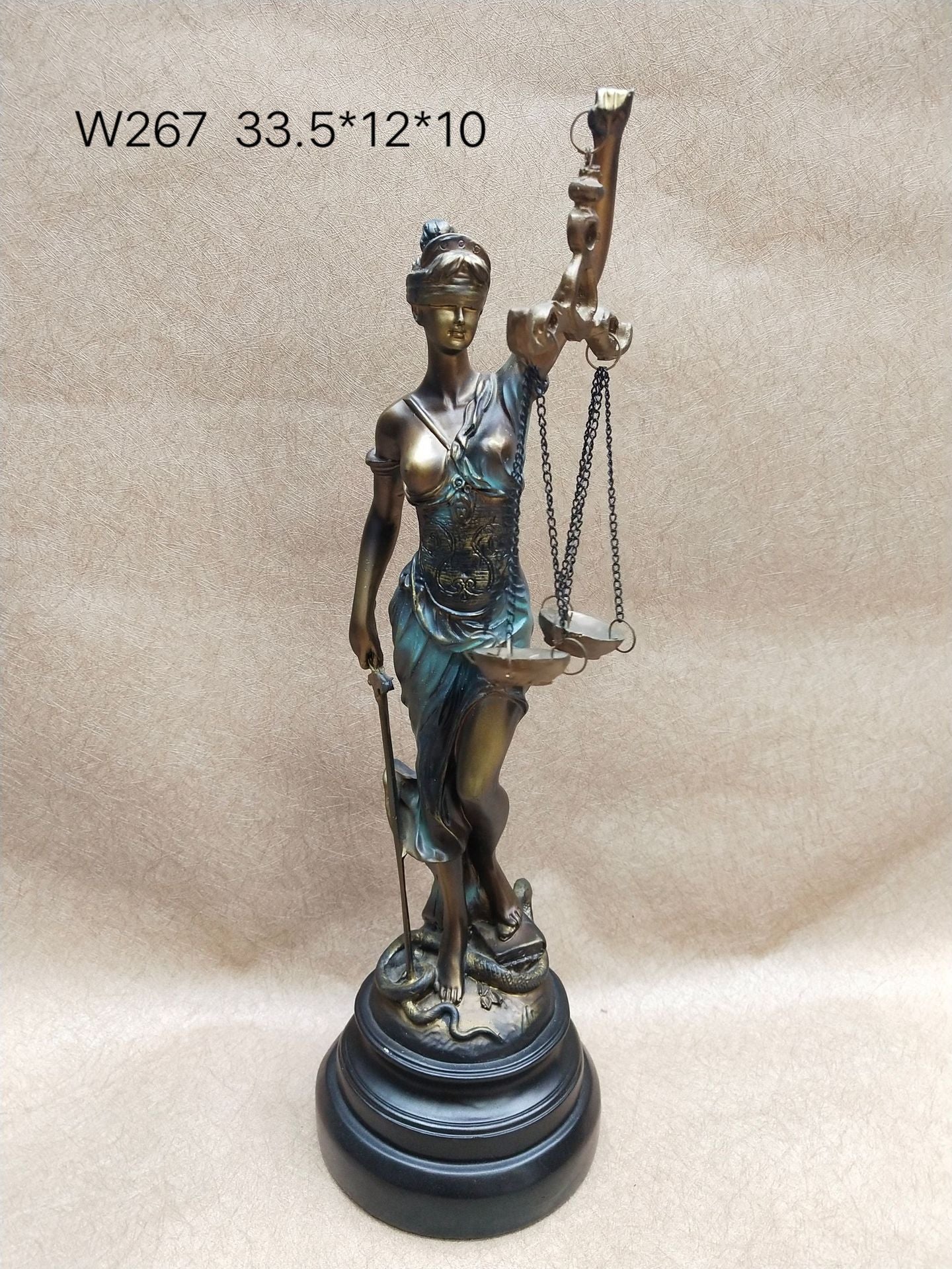 Resin Balance Goddess Ornament Home