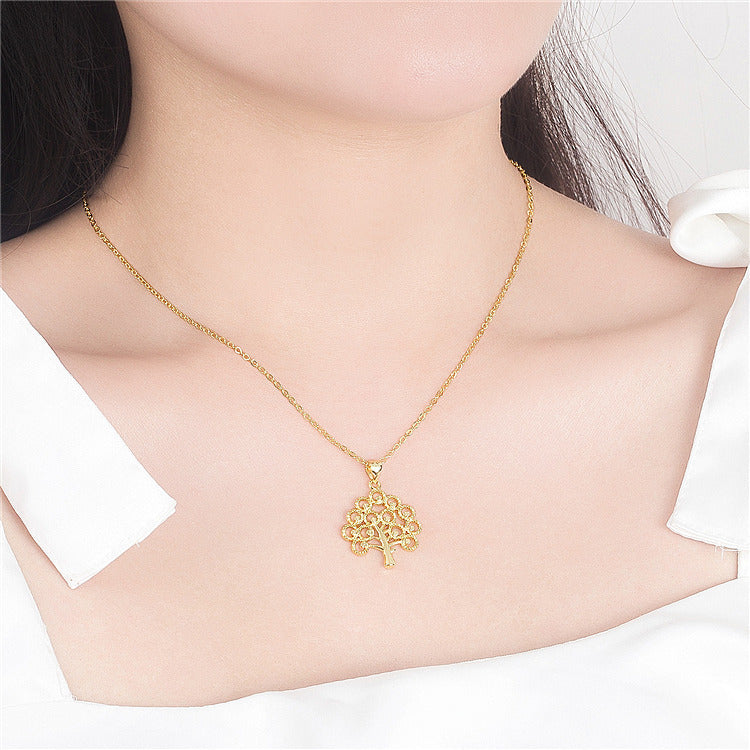 Fashion Lucky Gold Plated Four Leaf Grass Pendant Necklace