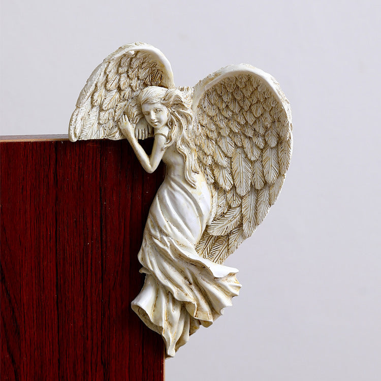 New Redemption Angel Doorframe Ornament Resin Pendant