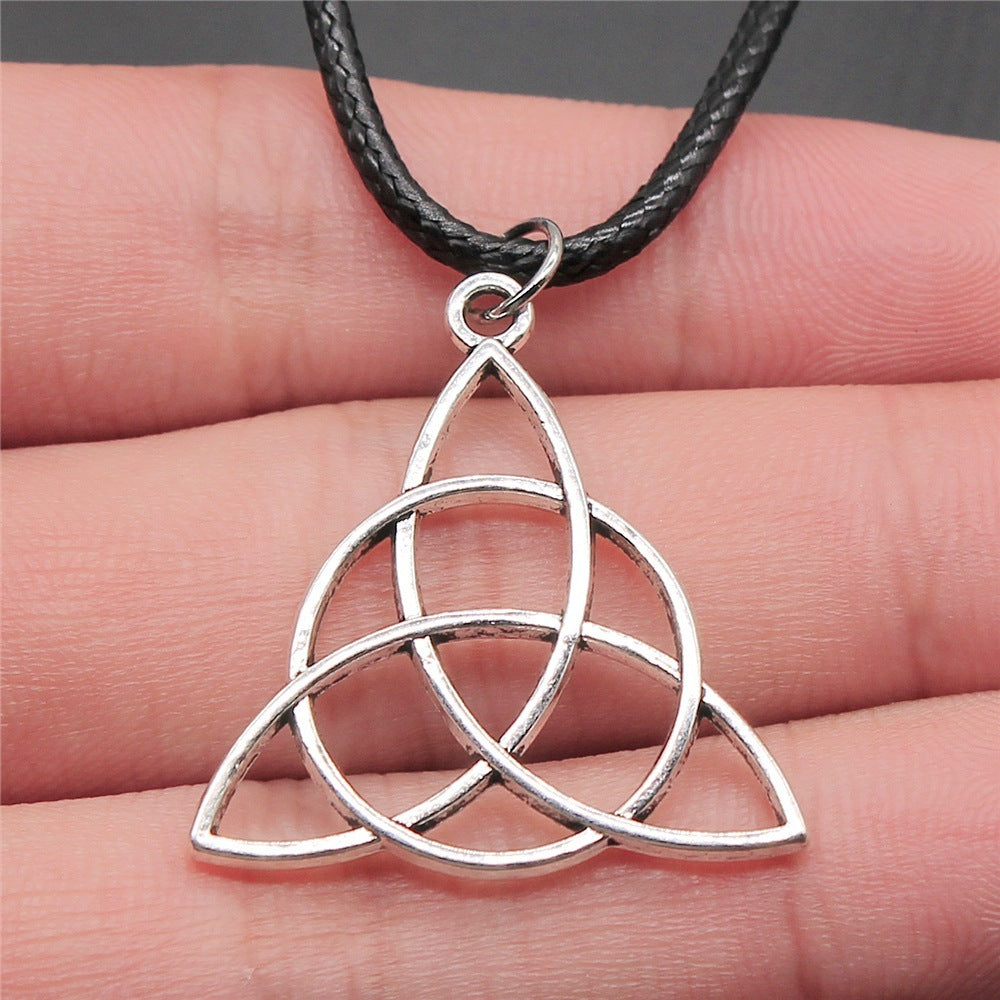 Rudder Amulet Symbol Pendant Black Leather Rope Necklace