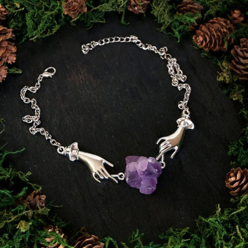 Collier JoChoker Sorcière pour Femme – Bijoux Punk Magique avec Druse Violet et Cristal, Pendentif Mode 2021