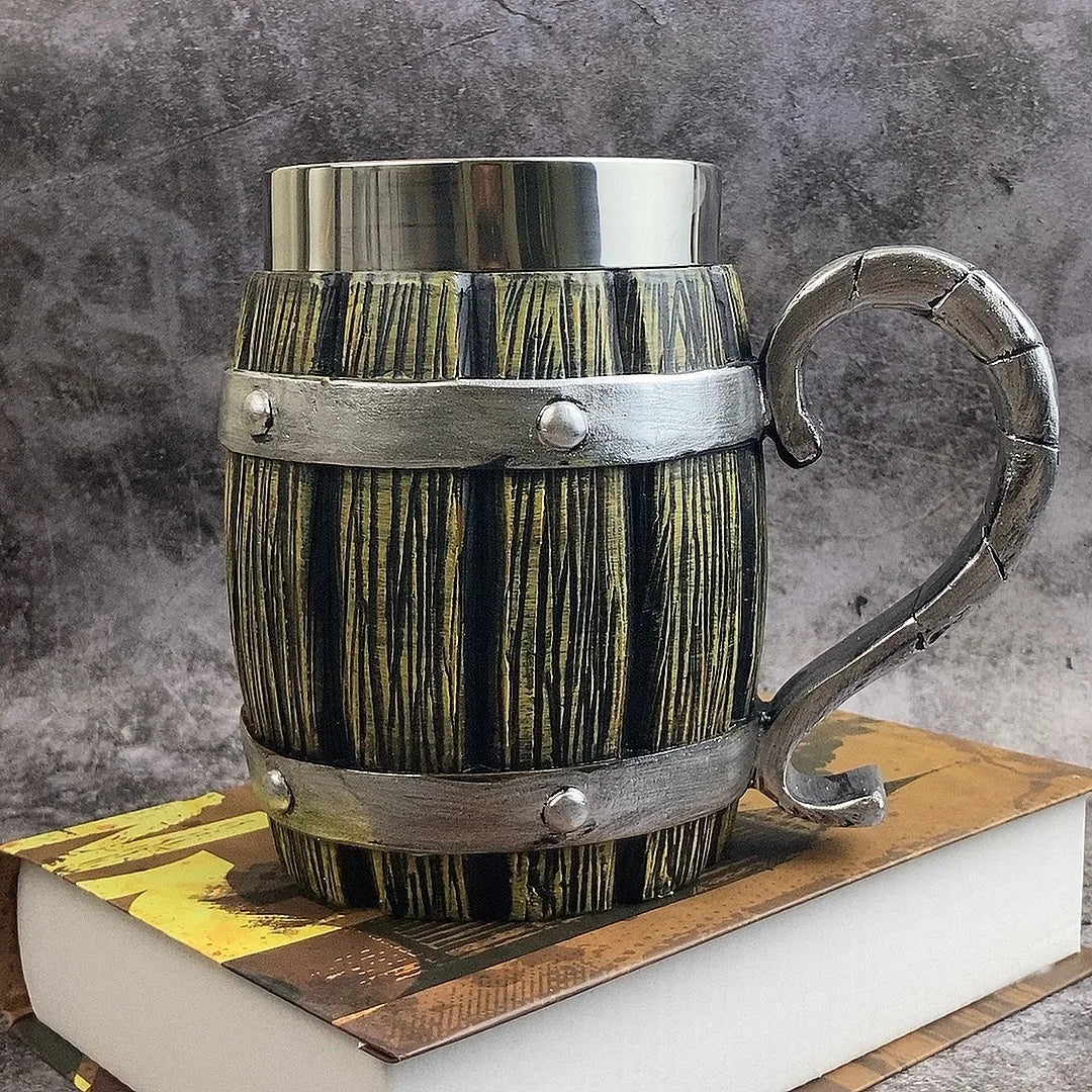 Medieval Resin Mug Germany Beer Barrel Cup Set Souvenir Bar Tools Stainless Steel Tankard Imitation Wooden Wine Bucket Cup