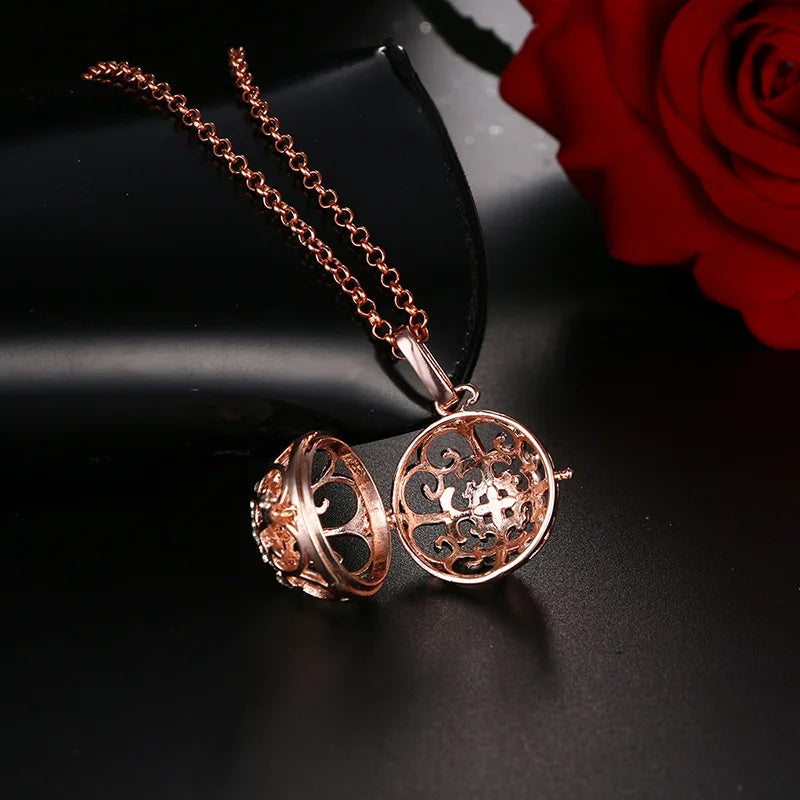 Nouveau charme carillon du mexique ailes d'ange creuses collier Vintage bijoux boule de musique pendentif aromatique pour les femmes accessoires de mode d'été