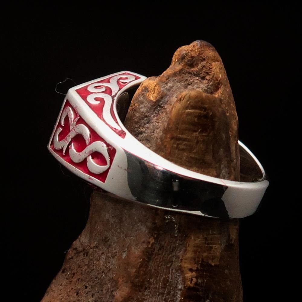 Excellent crafted Men's Medieval Ring red Oriental Crest Sterling