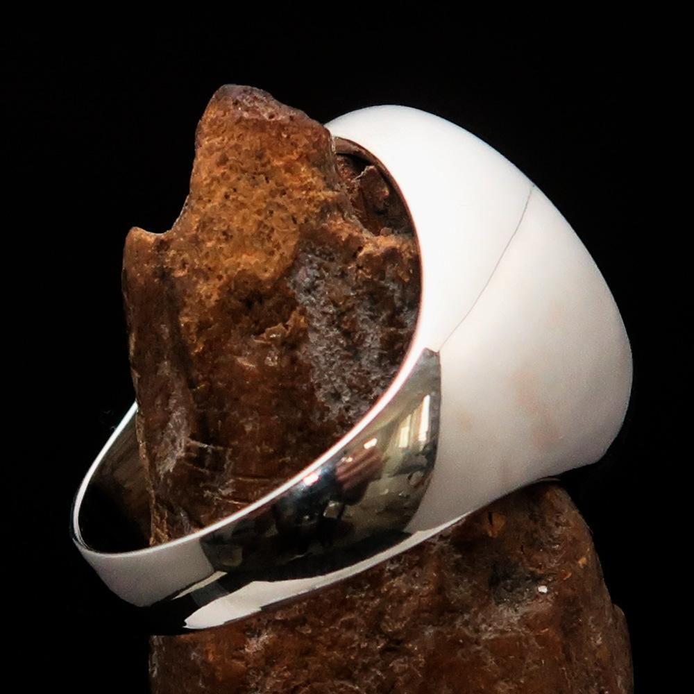 Perfectly crafted Men's Medieval Ring Brave Knight Black - Sterling