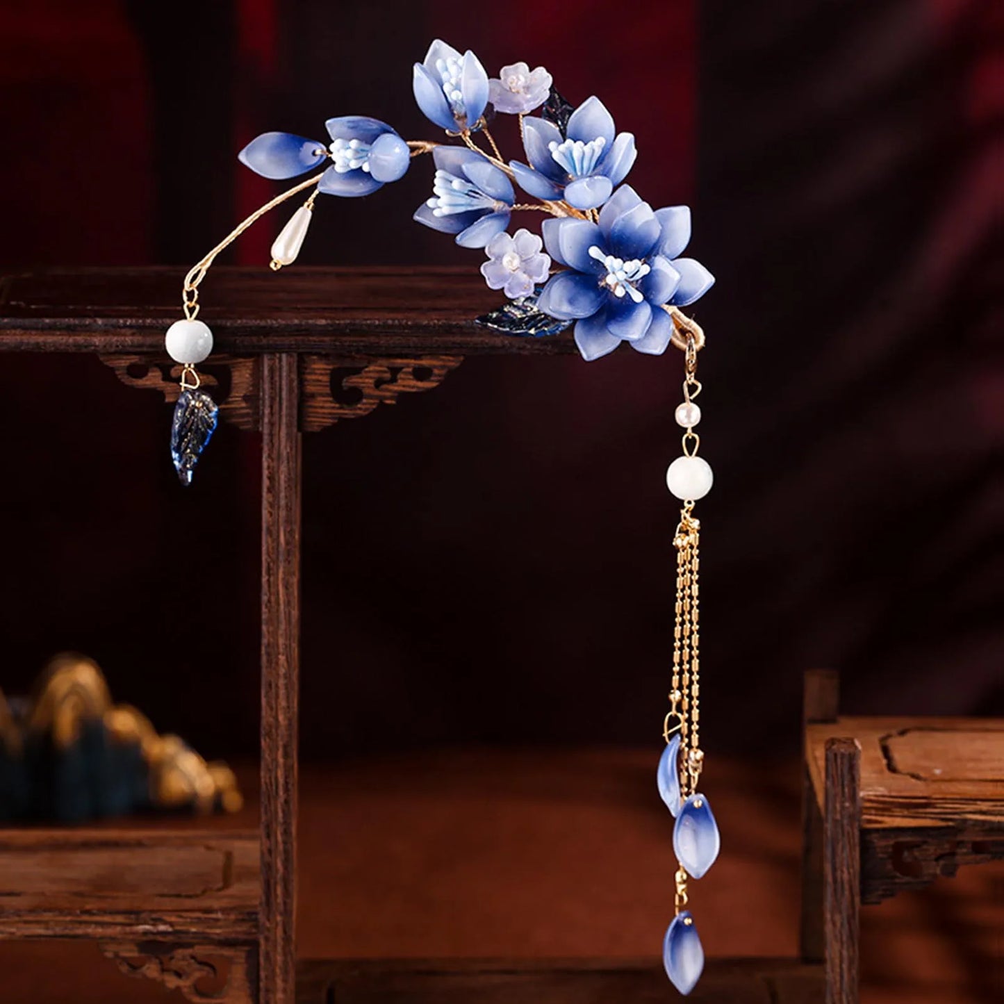 Épingles à cheveux à fleurs violettes, pétales acryliques faits à la main, couvre-chef floraux, pinces à cheveux perlées, bijoux de cheveux élégants pour femmes, mariée, mariage
