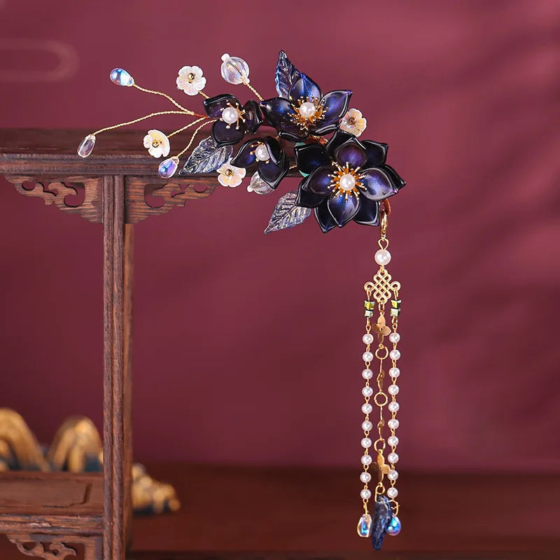 Épingles à cheveux à fleurs violettes, pétales acryliques faits à la main, couvre-chef floraux, pinces à cheveux perlées, bijoux de cheveux élégants pour femmes, mariée, mariage