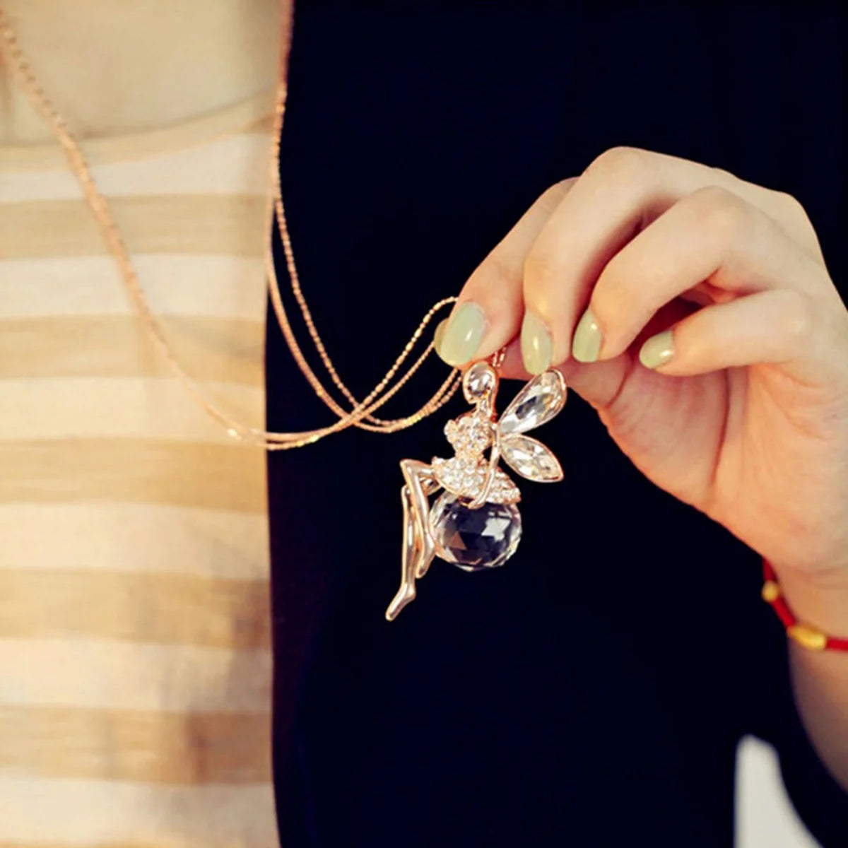 Collier avec pendentif ange ailes en cristal pour femmes et hommes, breloque élégante, Vintage, belle fée, longue chaîne de pull, bijoux de mariage