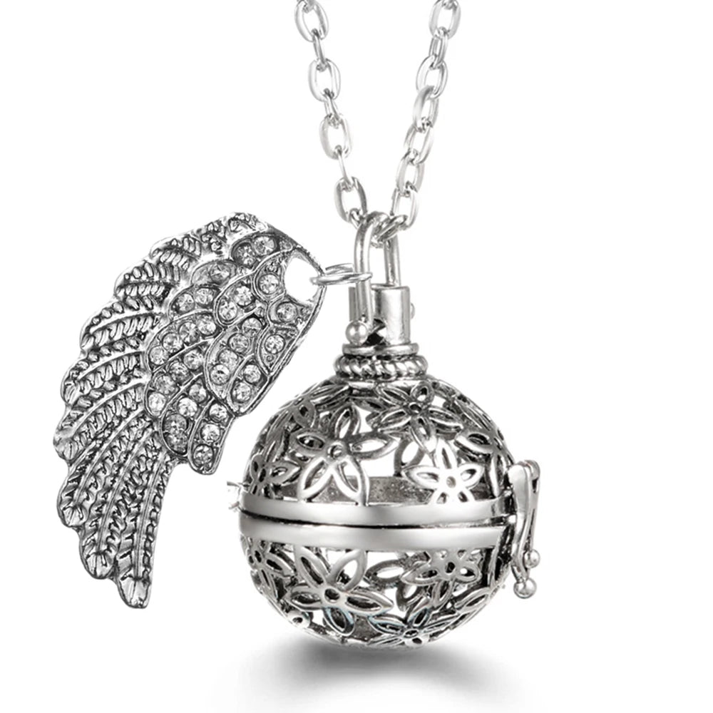 Collier Bola Mexique avec ailes d'ange, arbre de vie – diffuseur d'huile essentielle aromathérapie, pendentif parfumé pour femme, idée cadeau raffinée.
