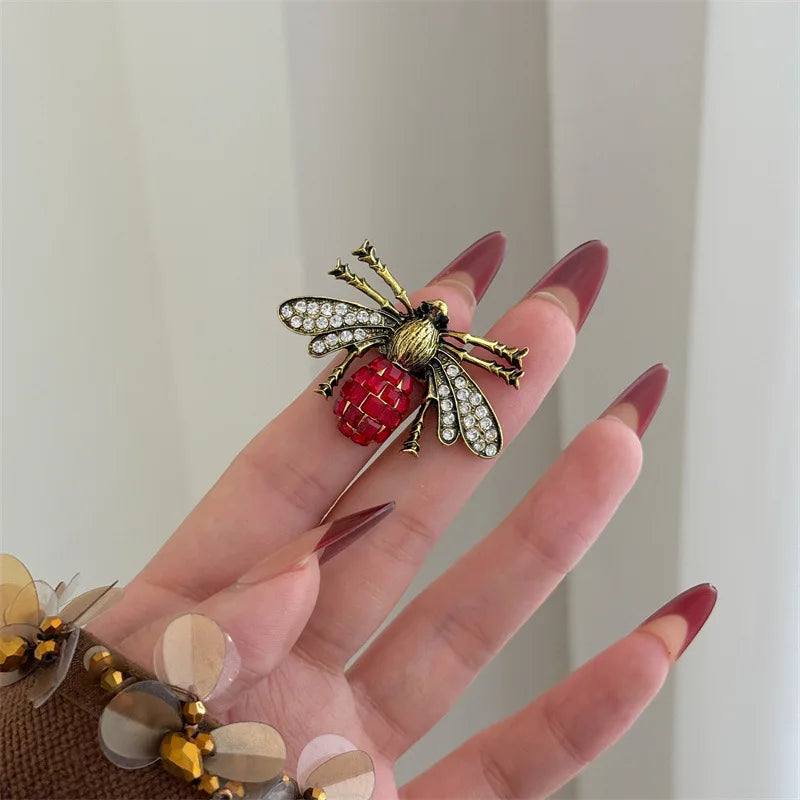 Bague Vintage en perles de cristal abeille, ouverte et réglable, pour femmes et filles, bagues d'insectes uniques, bijoux de fête, accessoire populaire