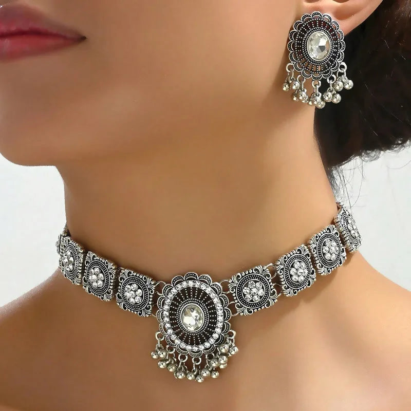 Ensemble de bijoux africains : Collier, boucles d'oreilles en cristal de Dubaï - Style vintage