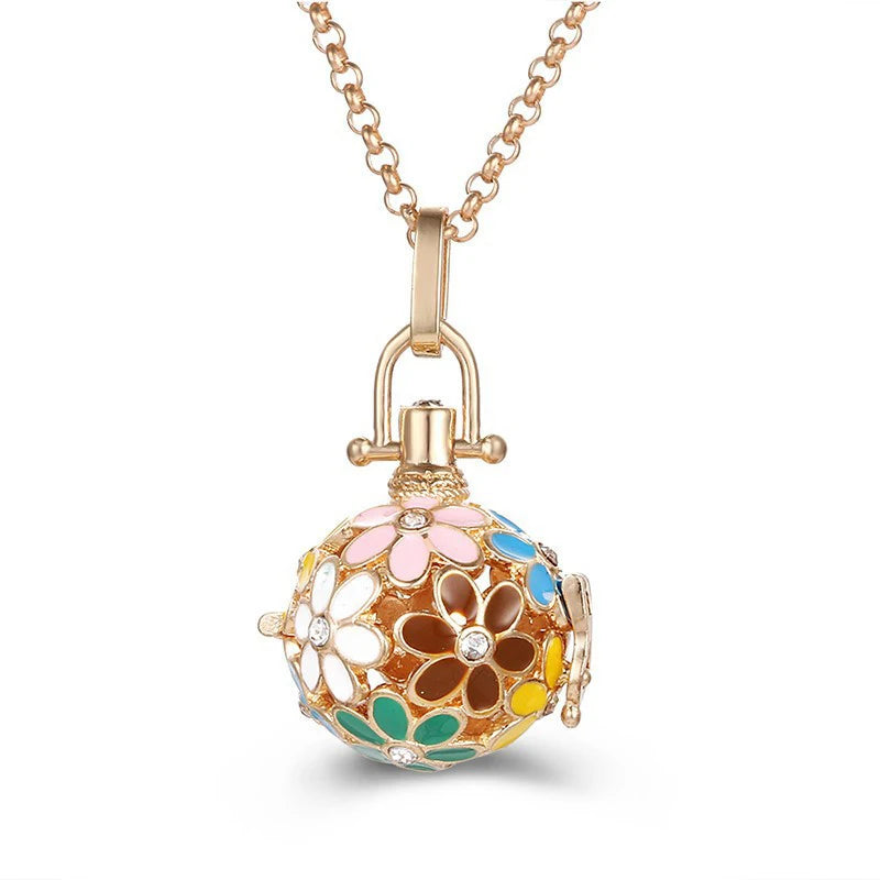 Nouveau charme carillon du mexique ailes d'ange creuses collier Vintage bijoux boule de musique pendentif aromatique pour les femmes accessoires de mode d'été