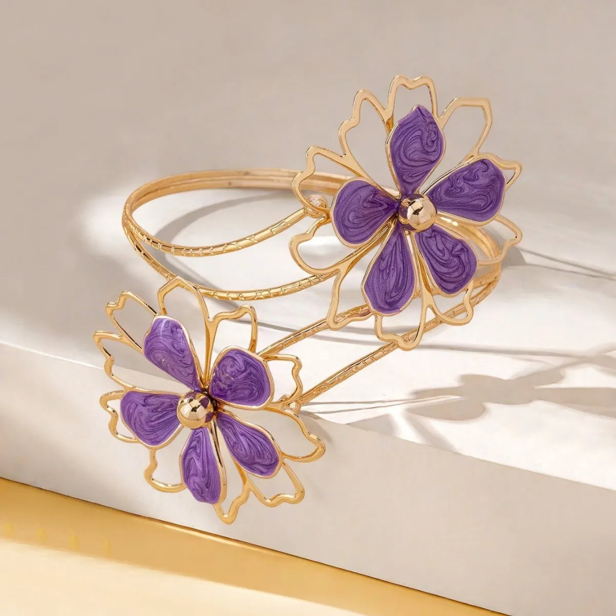 Bracelet bohème à fleurs creuses pour femmes et filles, Design irrégulier, manchette ouverte géométrique, bijoux cadeau