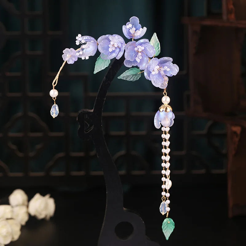Épingles à cheveux à fleurs violettes, pétales acryliques faits à la main, couvre-chef floraux, pinces à cheveux perlées, bijoux de cheveux élégants pour femmes, mariée, mariage