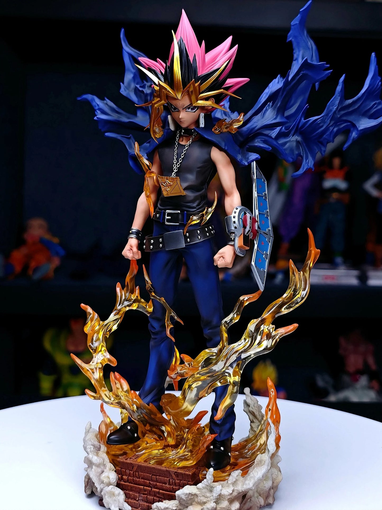 Yugi Muto Figure jeu sombre Figurine dimensionnelle Duel monstres figurines d'action 28 cm PVC Statue Collection ornement enfants jouet cadeaux
