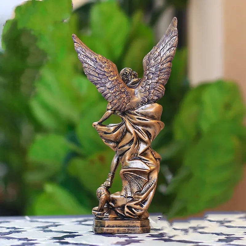 Statue de Saint Michael en résine, Sculpture d'ange, décoration de Michael archange défaut Lucifer Tramples, Figurine de démon