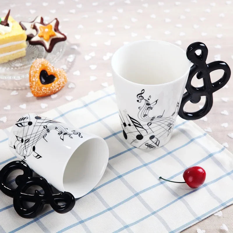 Tasse en céramique créative de style JEViolin, tasses à portée de lait de thé de café, poignée standard, cadeaux de nouveauté, mignon, 240ml