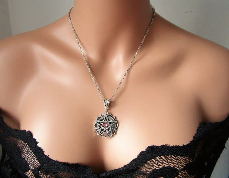 Collier Pentacle à éclat, collier pentagramme, pendentif Pentacle, collier Wicca, collier païen, Pentacle