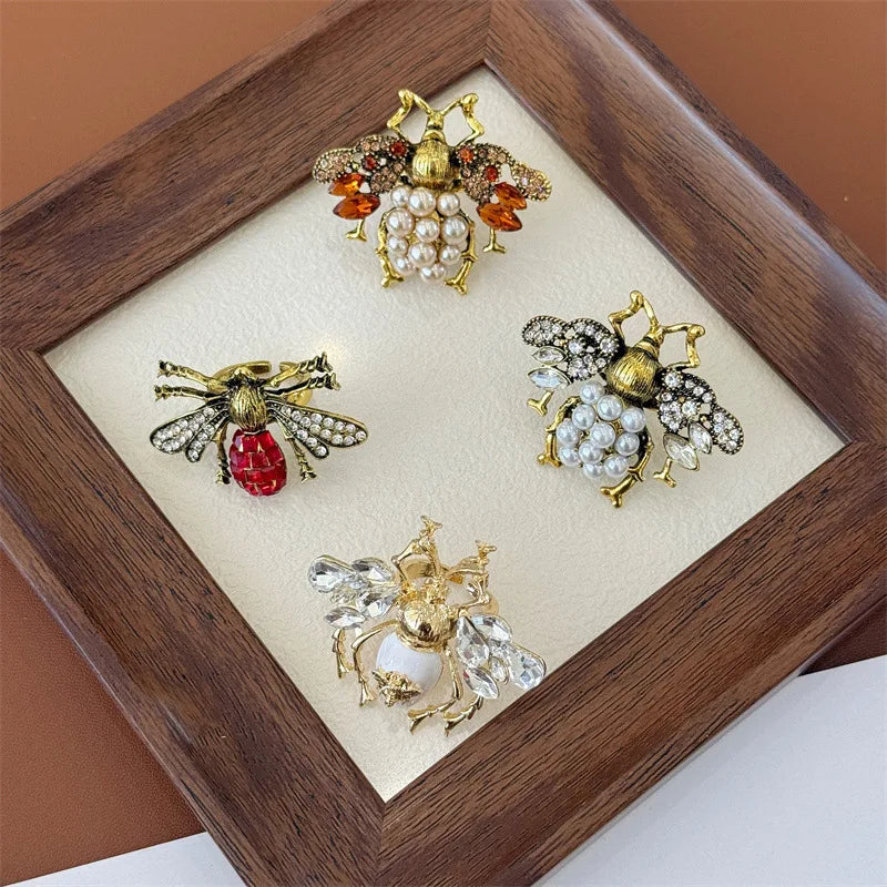 Bague Vintage en perles de cristal abeille, ouverte et réglable, pour femmes et filles, bagues d'insectes uniques, bijoux de fête, accessoire populaire