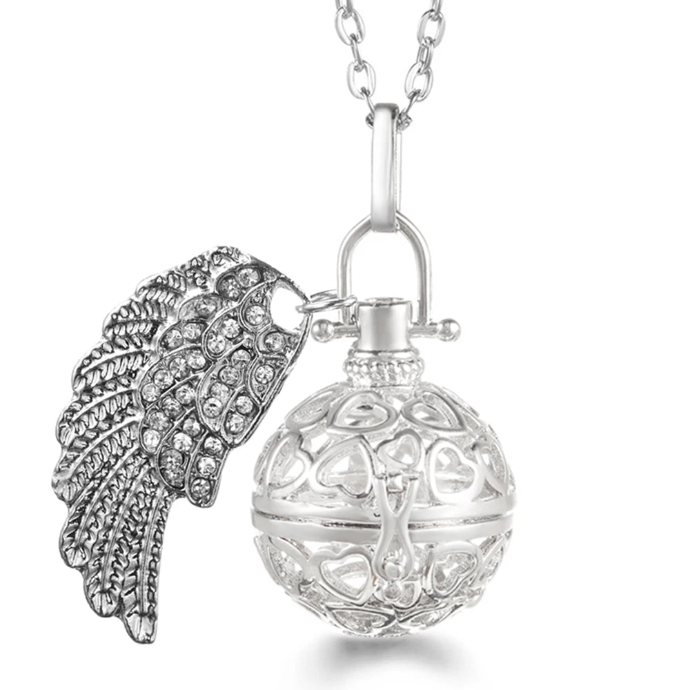 Collier Bola Mexique avec ailes d'ange, arbre de vie – diffuseur d'huile essentielle aromathérapie, pendentif parfumé pour femme, idée cadeau raffinée.