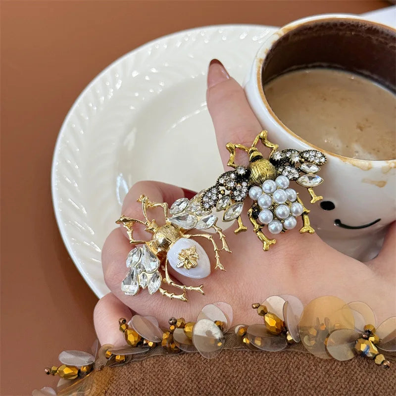 Bague Vintage en perles de cristal abeille, ouverte et réglable, pour femmes et filles, bagues d'insectes uniques, bijoux de fête, accessoire populaire
