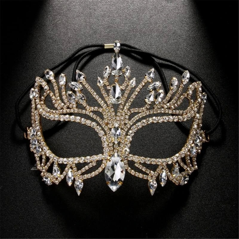 Masque demi-visage élégant pour femme – Accessoire parfait pour Halloween et soirées déguisées.