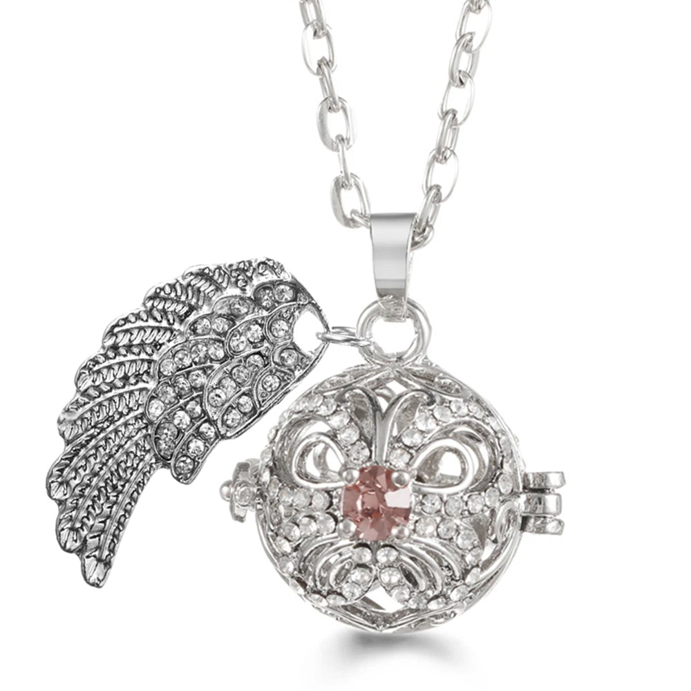 Collier Bola Mexique avec ailes d'ange, arbre de vie – diffuseur d'huile essentielle aromathérapie, pendentif parfumé pour femme, idée cadeau raffinée.