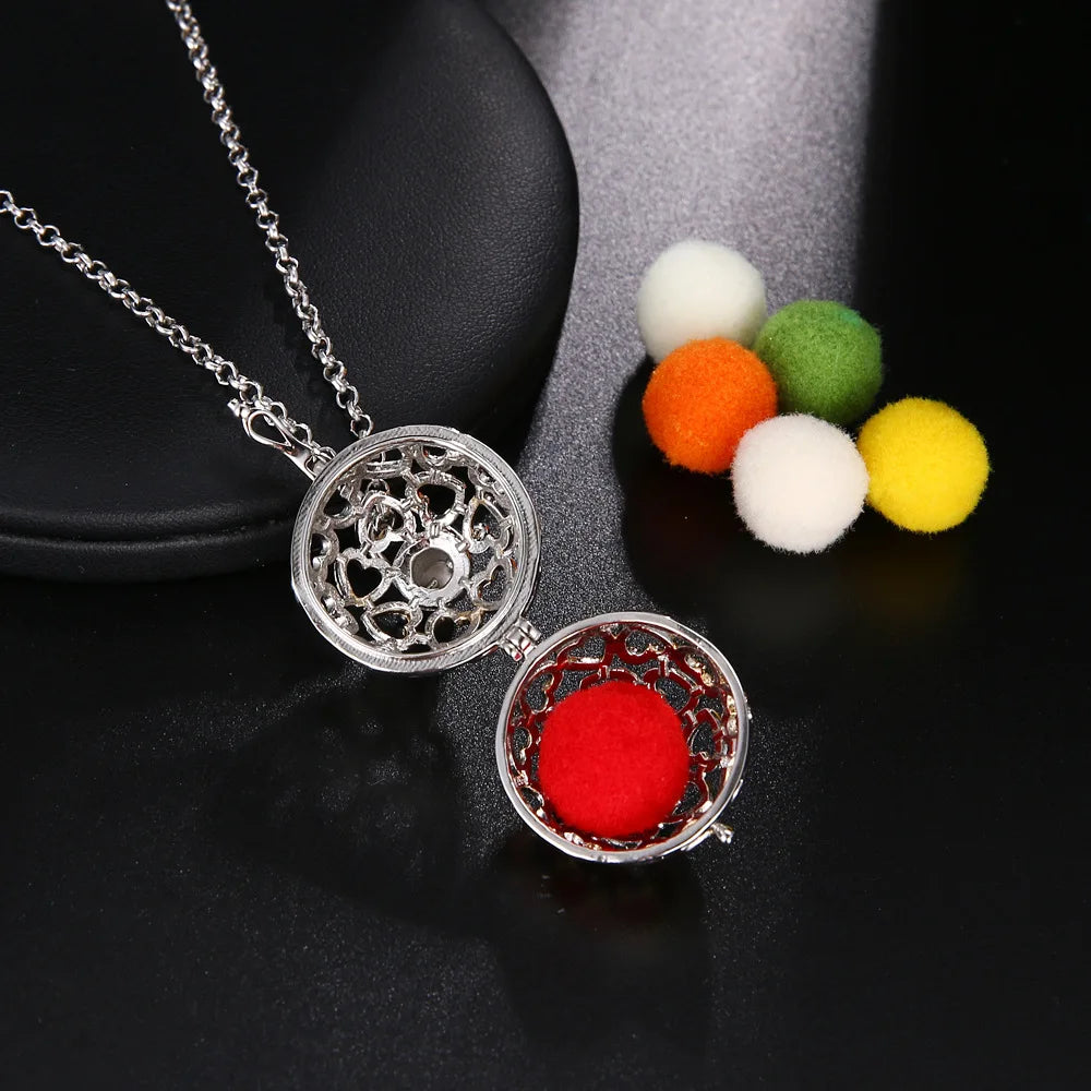 Collier Bola Mexique avec ailes d'ange, arbre de vie – diffuseur d'huile essentielle aromathérapie, pendentif parfumé pour femme, idée cadeau raffinée.