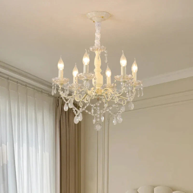 2025 lustres en cristal français lampes en cristal blanc laiteux lumière Table à manger de luxe chambre de princesse chambre de fille Chand
