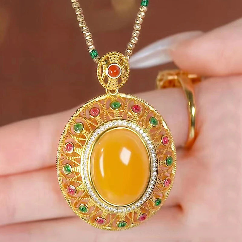 Chaîne de pull élégante avec pendentif en jade d'agate jaune naturelle – Accessoire haut de gamme pour femmes raffinées