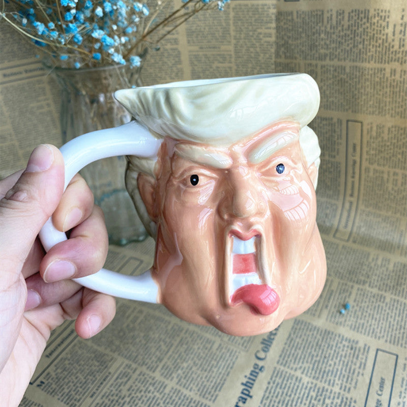 Tasse de Trump de Sculpture de sable de bureau drôle