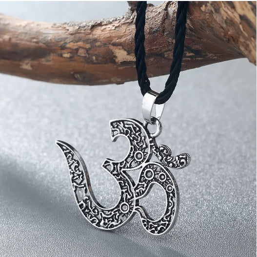 QIMING OM Collier Ohm schmuck OM Charme de yoga Schmuck Frauen Silber Ethnische Collier Méditation De Yoga Männer Schmuck Bijoux Femme