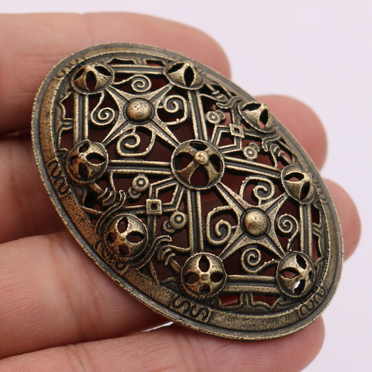 Broche vintage en métal Viking Série VIKING FORCE