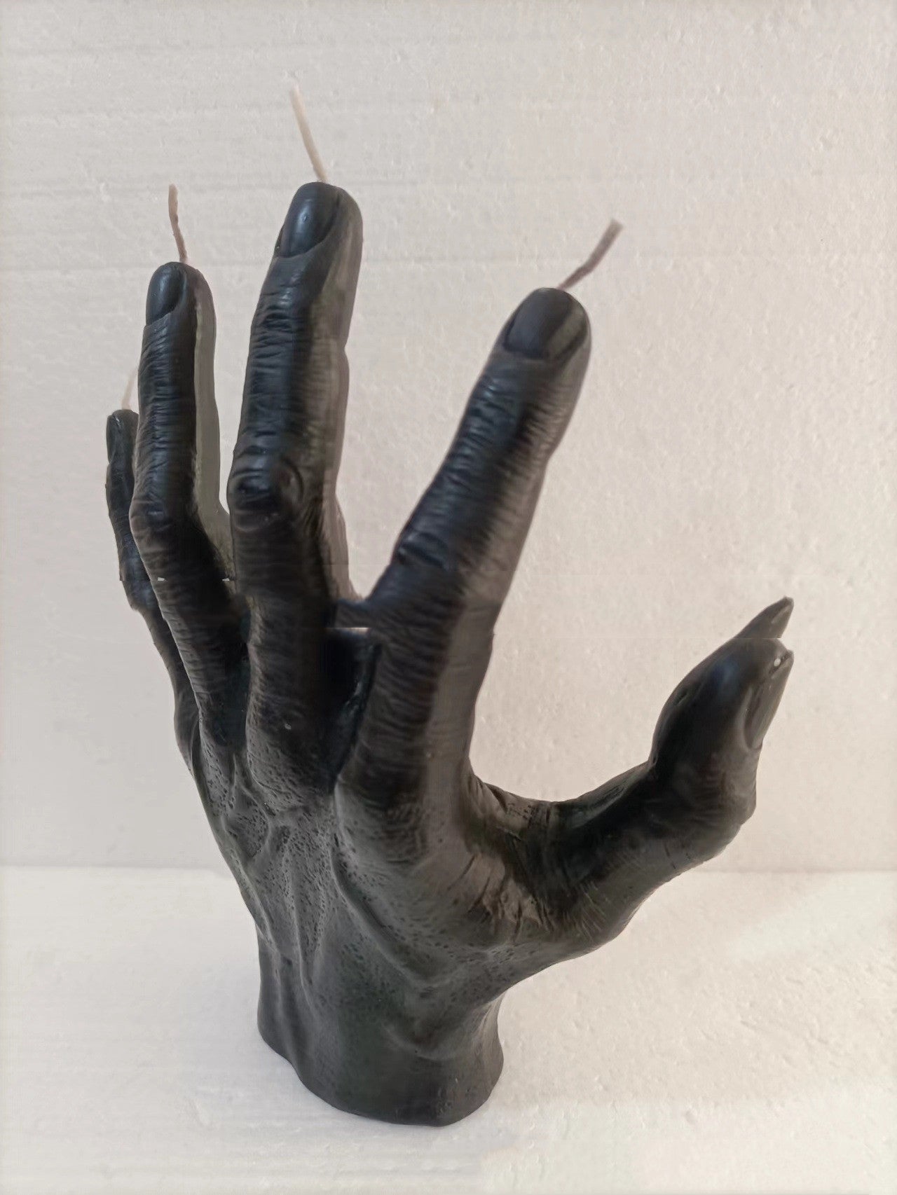 Resin Crafts Candle Vessel Horror Devil Hand Five Lamp Wick Candlestick