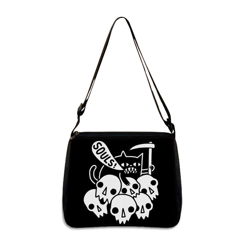 Sac Gothique d'épaule à la mode.