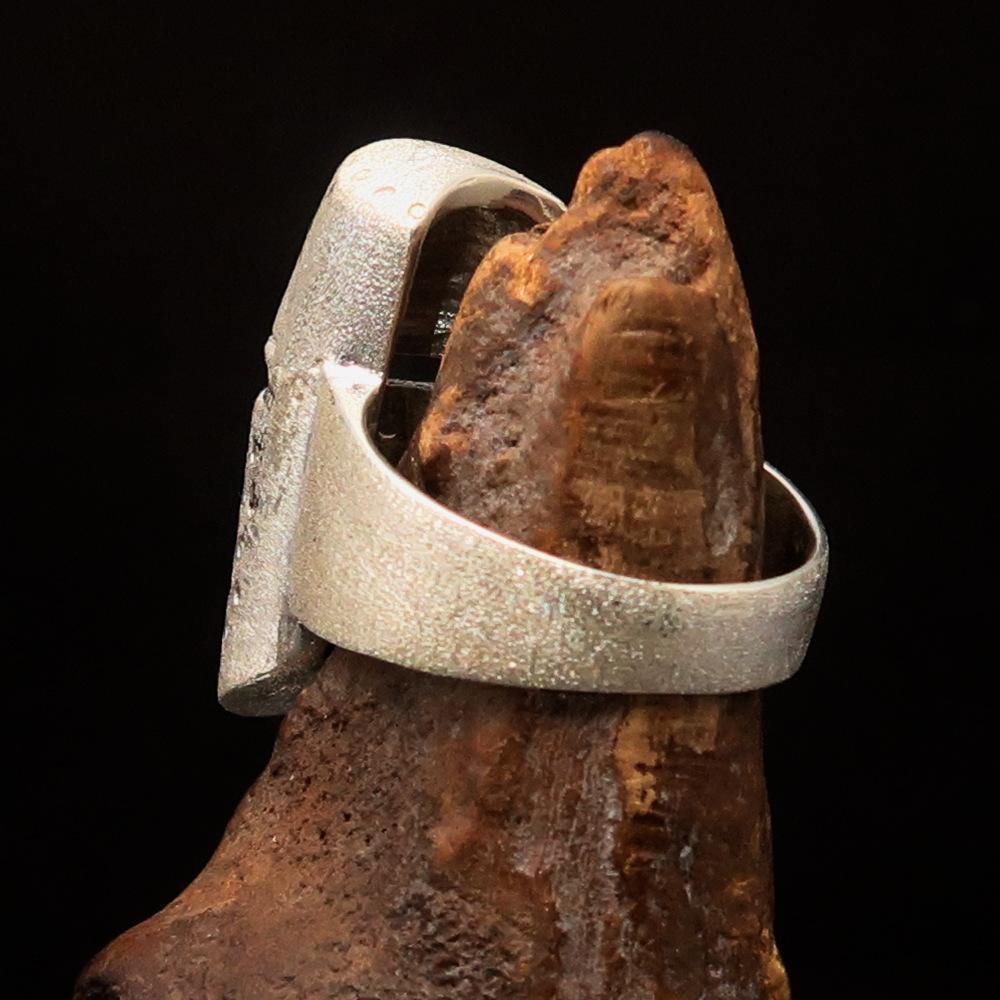 Excellent crafted Two-Tone Matte Sterling Silver Medieval Ring Knight