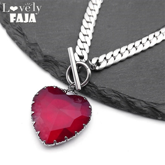 Collier ras du cou gothique punk en acier inoxydable avec pendentif cœur rouge en verre pour femmes