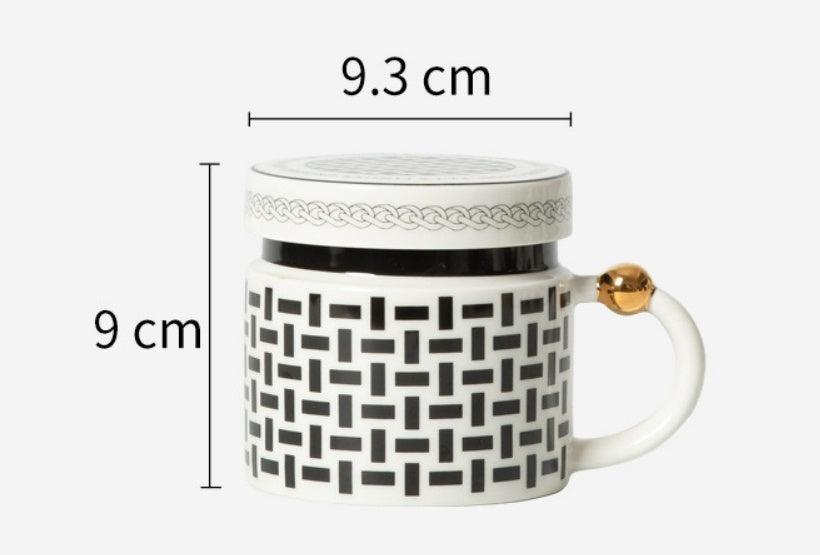 Tasse en céramique avec couvercle,