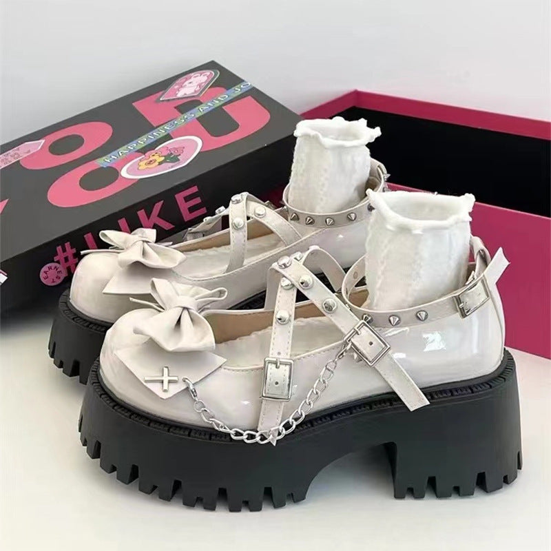 Women's Fashion Punk Rivet Leather Shoes